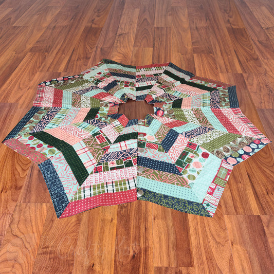 Candy Cane Quilted Tree Skirt